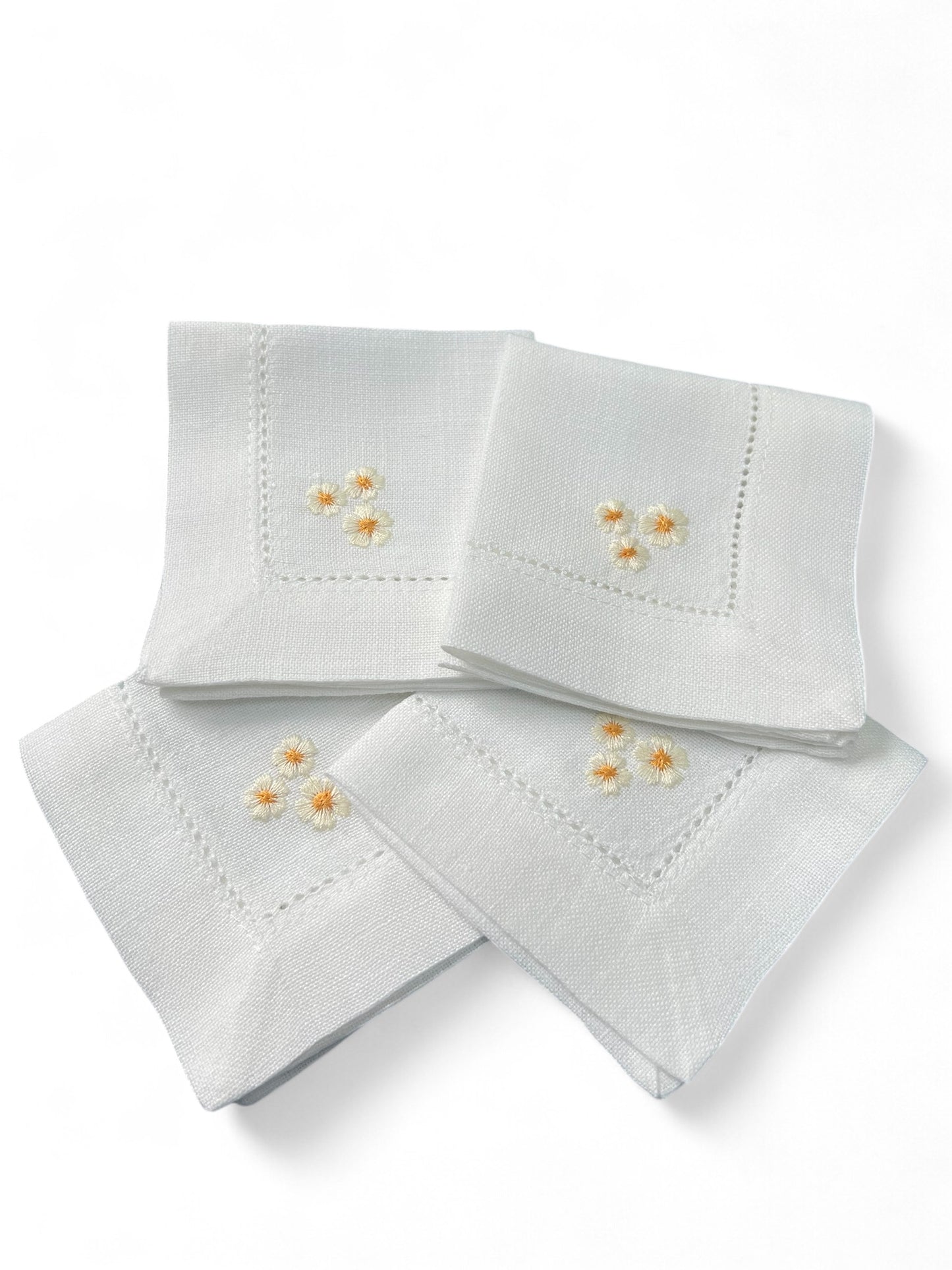 Set  3 Daisies Cocktail Napkin